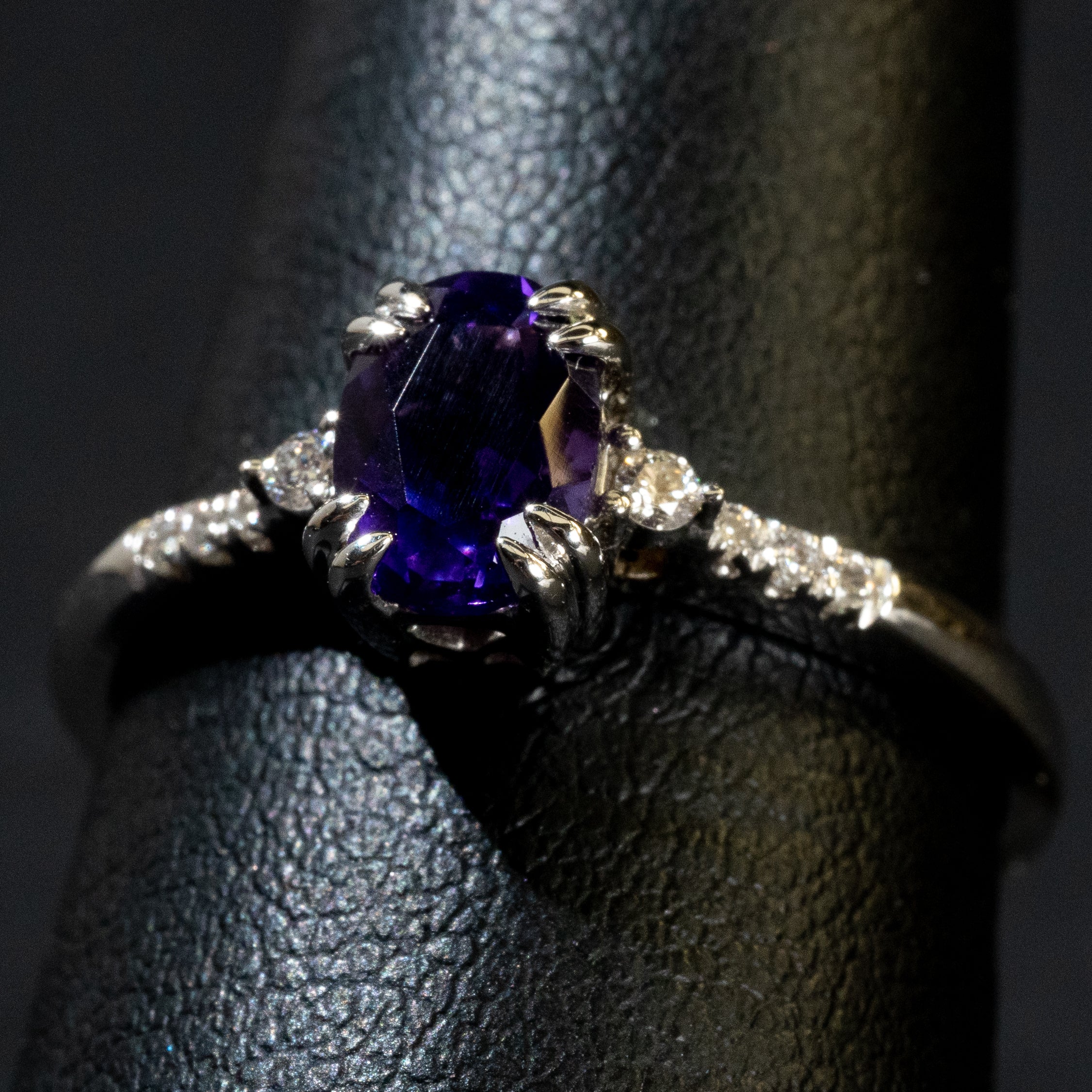 Ladies Oval Cut Amethyst Fashion Ring / 10 Kt W - Anderson Jewelers 