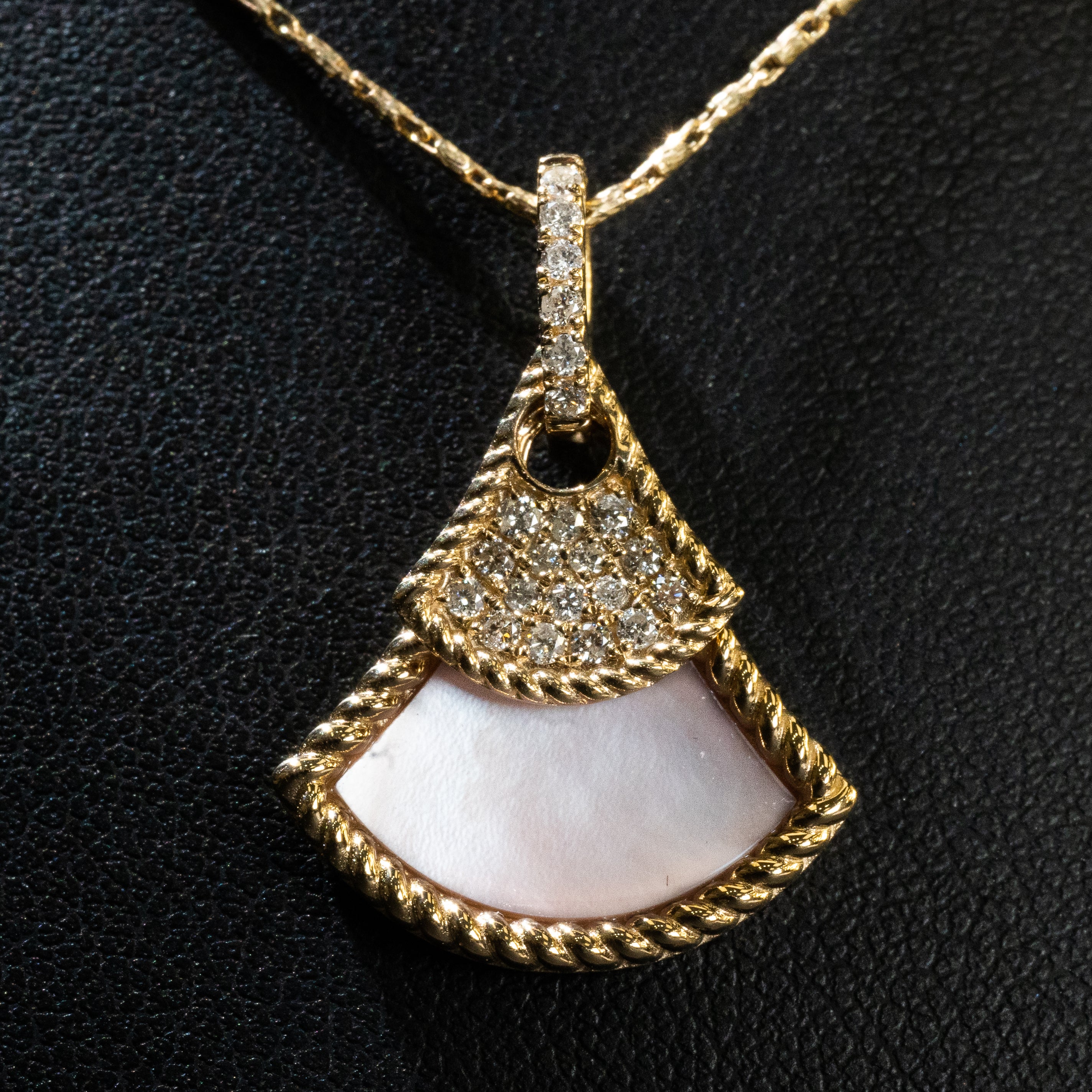 Ladies .190 Ctw Round Cut Diamond Pendant / 14 Kt Y - Anderson Jewelers 